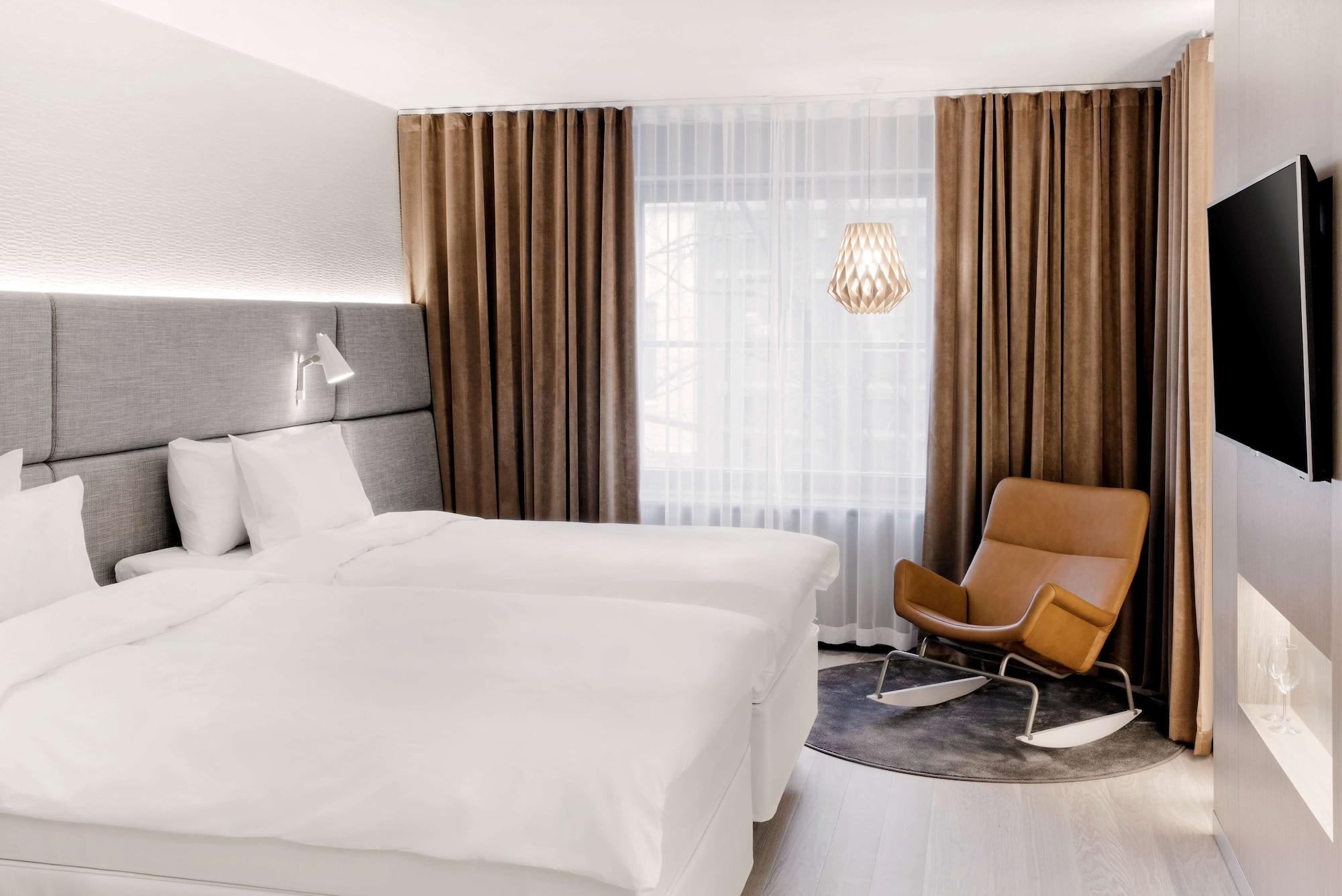 Radisson Blu Royal Hotel, Hotell 4*