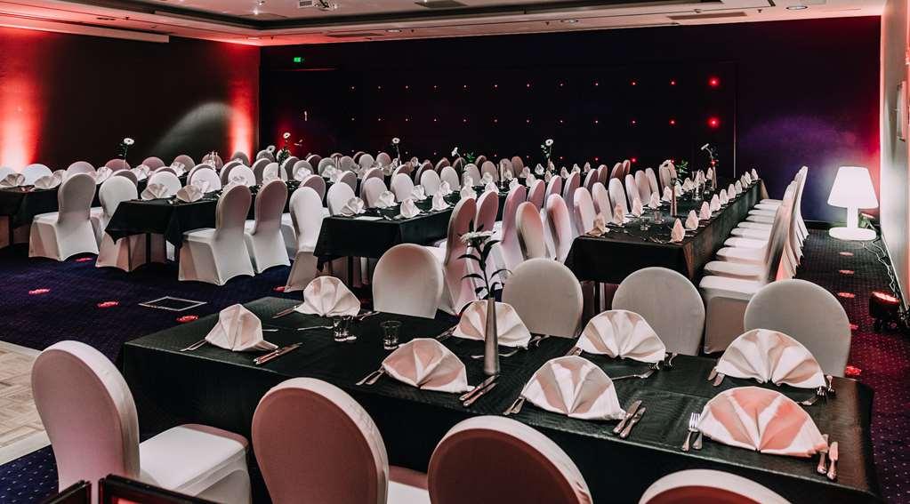 Hotel Radisson Blu Royal Hotel, 4*