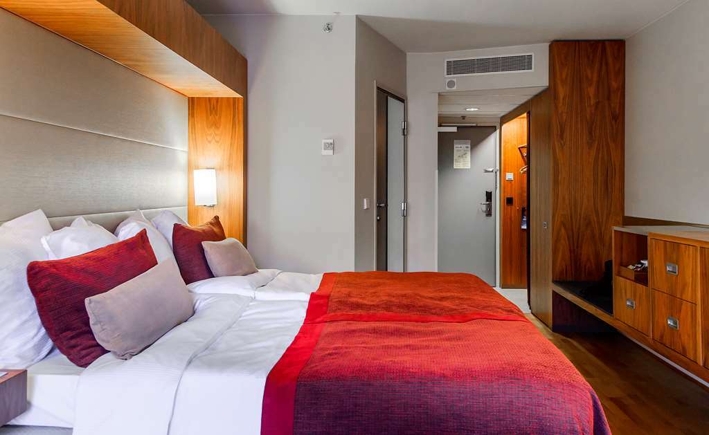 Radisson Blu Royal Hotel, Hotell